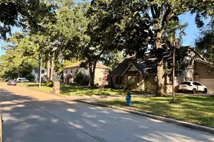 5927 Theall Rd, Houston, TX 77066 - Photo 24