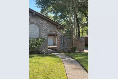 5927 Theall Road, Houston, TX 77066 - Photo 2