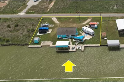 1743 County Road 299, Sargent, TX 77414 - Photo 2