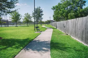 2503 Kings Chapel Rd, Friendswood, TX 77546 - Photo 30