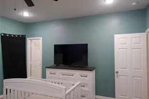 1027 Wallace St, Columbus, TX 78934 - Photo 20