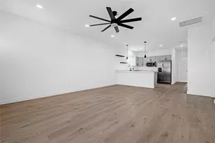 9708 Stedman St, Houston, TX 77028 - Photo 6