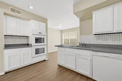 3006 Hazy Park Drive, Houston, TX 77082 - Photo 12