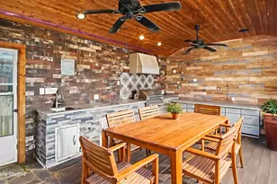 11514 Sagevalley Dr, Houston, TX 77089 - Photo 18