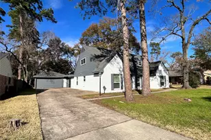 602 Rosewood Dr, Shenandoah, TX 77381 - Photo 4