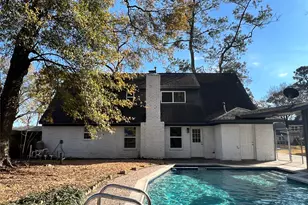 602 Rosewood Dr, Shenandoah, TX 77381 - Photo 2