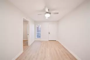 2703 Mason St, Houston, TX 77006 - Photo 10