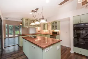 10843 Pepper Ln, Houston, TX 77079 - Photo 6