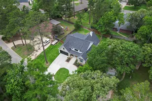 1840 E Lake Dr, Huntsville, TX 77340 - Photo 36