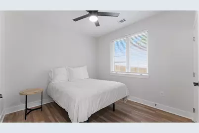 1840 E Lake Drive, Huntsville, TX 77340 - Photo 28
