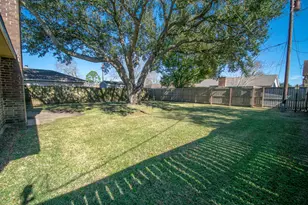 3 Lazybrook St, Angleton, TX 77515 - Photo 26