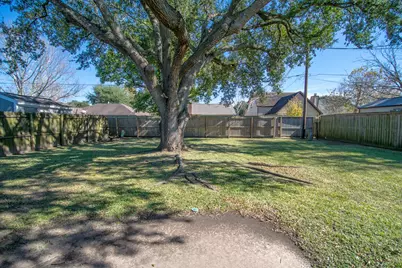 3 Lazybrook Street, Angleton, TX 77515 - Photo 20