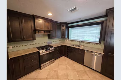16806 Sandypine Circle, Spring, TX 77379 - Photo 18