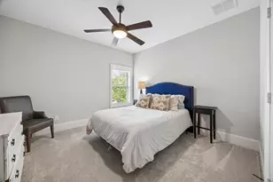 1360 Chippendale Rd, Houston, TX 77018 - Photo 22