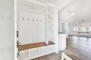 312 S 15th St, La Porte, TX 77571 - Photo 4