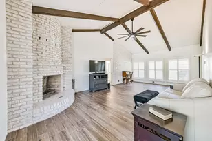 312 S 15th St, La Porte, TX 77571 - Photo 16