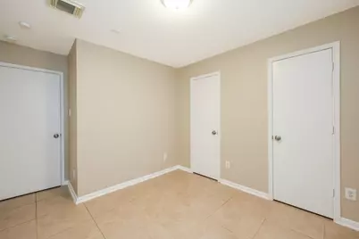 16526 Eaglewood Shadows Drive, Sugar Land, TX 77498 - Photo 16