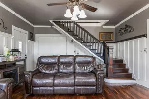 3809 Fm 2853, Palacios, TX 77465 - Photo 4