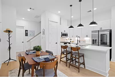 324 Neyland Street, Houston, TX 77022 - Photo 6