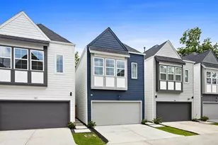 324 Neyland St, Houston, TX 77022 - Photo 1