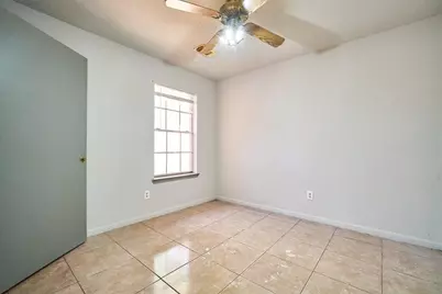 7811 Londres Drive, Houston, TX 77083 - Photo 20