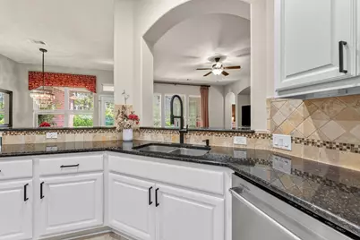 3 Blue Wildflower Pl, The Woodlands, TX 77354 - Photo 22