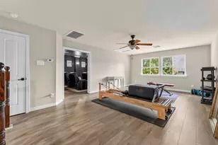 3 Blue Wildflower Pl, The Woodlands, TX 77354 - Photo 12