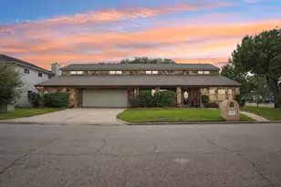 9243 Deepwater Dr, Montgomery, TX 77356 - Photo 2