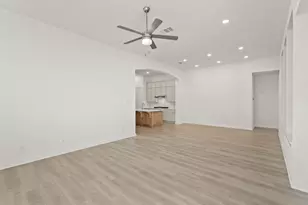 18143 Hemlock Hazel Ln, Magnolia, TX 77355 - Photo 18