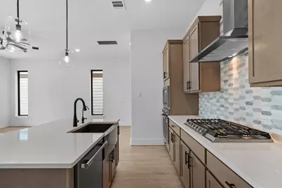 318 Terra Reserve Place, Houston, TX 77079 - Photo 10