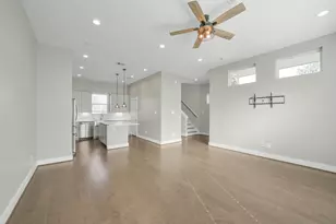 720 W Donovan St, Houston, TX 77091 - Photo 8