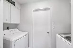 7738 Betty Jane Ln, Houston, TX 77055 - Photo 28