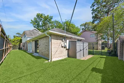 7738 Betty Jane Lane, Houston, TX 77055 - Photo 30