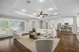 4843 Knickerbocker St, Houston, TX 77035 - Photo 4
