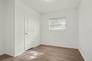3803 Dogwood Tr, Baytown, TX 77521 - Photo 22