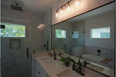 7006 Emma Lou Street, Houston, TX 77088 - Photo 14