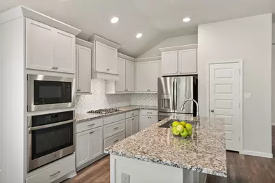 405 Elevation Avenue, Montgomery, TX 77316 - Photo 20