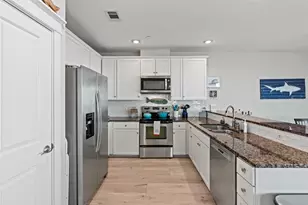 26570 Baywater Dr, Galveston, TX 77554 - Photo 18