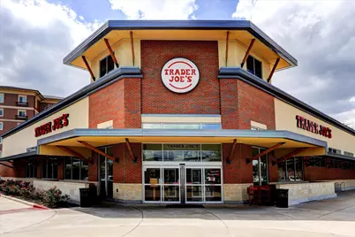 1802 Stoney Brook #102, Houston, TX 77063 - Photo 30