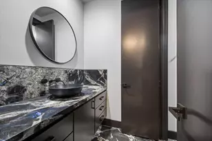 4521 Merrie Ln, Bellaire, TX 77401 - Photo 36