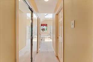 23 E Sienna Pl, The Woodlands, TX 77382 - Photo 28
