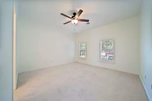 22919 Jamie Brook Ln, Katy, TX 77494 - Photo 16