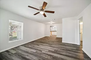 705 Westshire Dr, Houston, TX 77013 - Photo 4
