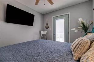 90 Dolphin Ln, Freeport, TX 77541 - Photo 36