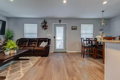 90 Dolphin Lane, Freeport, TX 77541 - Photo 20