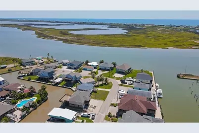90 Dolphin Lane, Freeport, TX 77541 - Photo 44