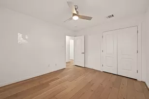 4862 Creekbend Dr, Houston, TX 77035 - Photo 22