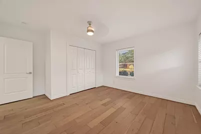 4862 Creekbend Drive, Houston, TX 77035 - Photo 20
