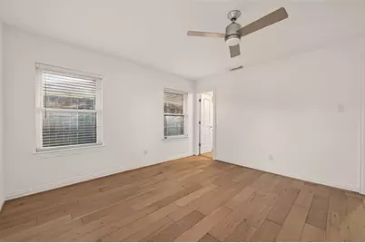 4862 Creekbend Drive, Houston, TX 77035 - Photo 18