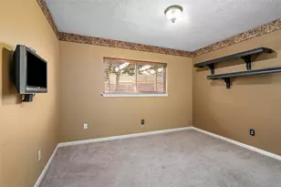 8706 Chelsworth Dr, Houston, TX 77083 - Photo 34